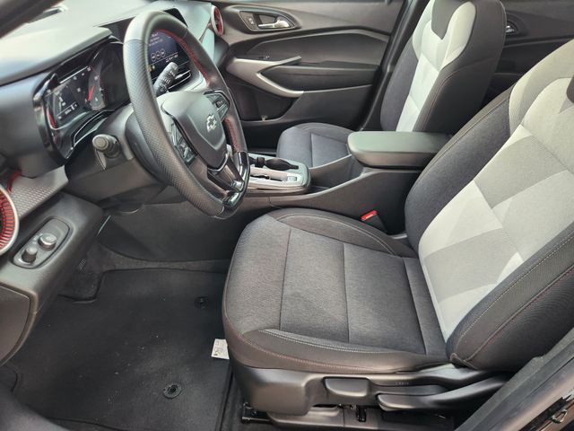 2024 Chevrolet Trax 1RS Black at Traditions Chevrolet