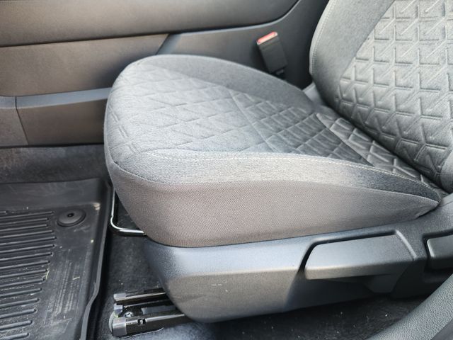 Used 2026 Nissan Kicks SUV