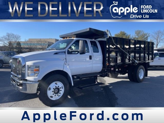 2025 Ford F-650 Super Duty 