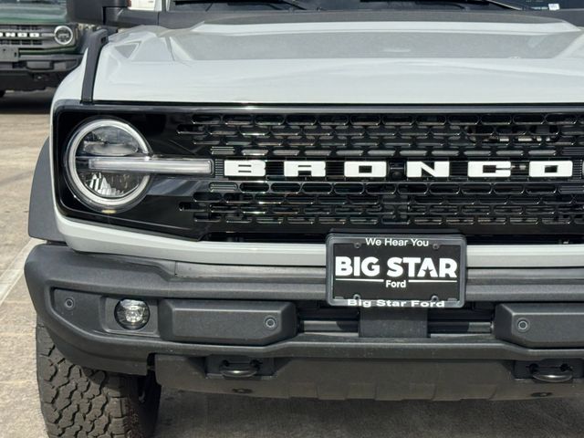 New 2026 White Ford Outer Banks image 5