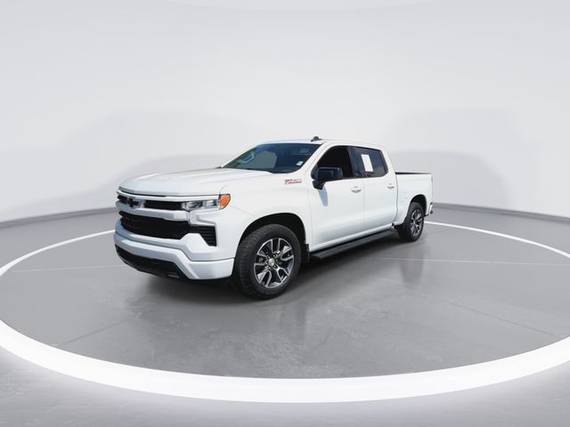 Used 2023 White Chevrolet RST image 4