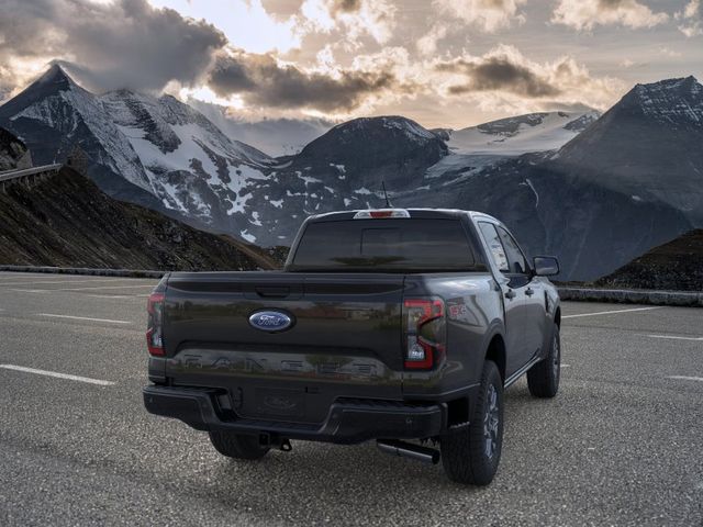 New 2026 Shadow Black Ford XLT image 8