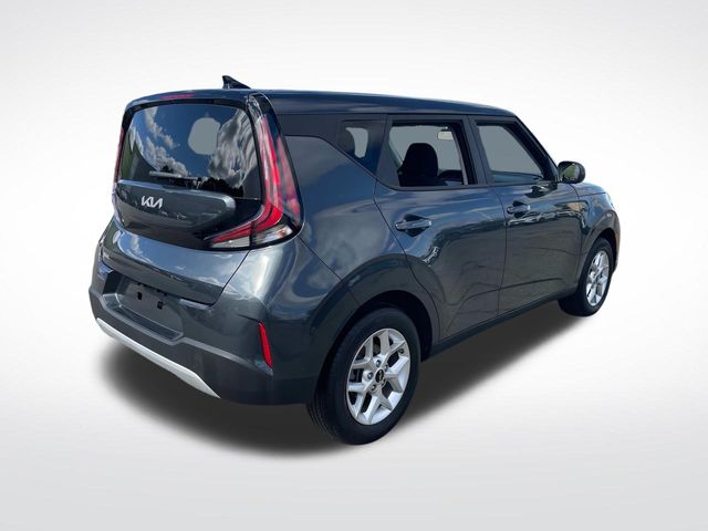 2023 Kia Soul LX 7