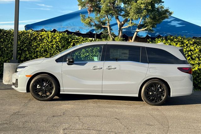New 2026 Honda Odyssey Van