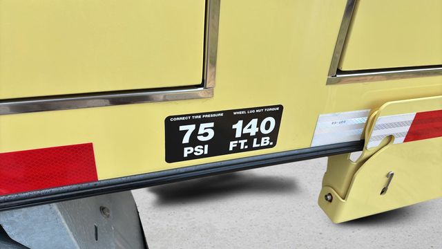 Used 2022 Yellow Ford Base image 46