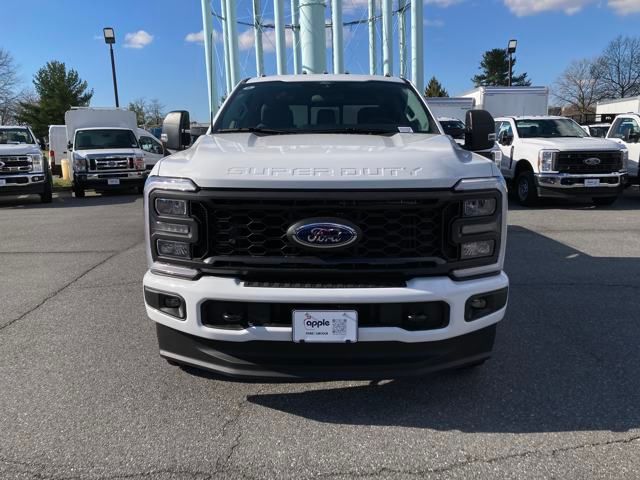 2025 Ford F-350 Super Duty XL