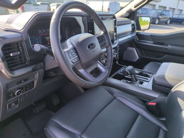 Used 2025 Blue Ford Lariat image 16