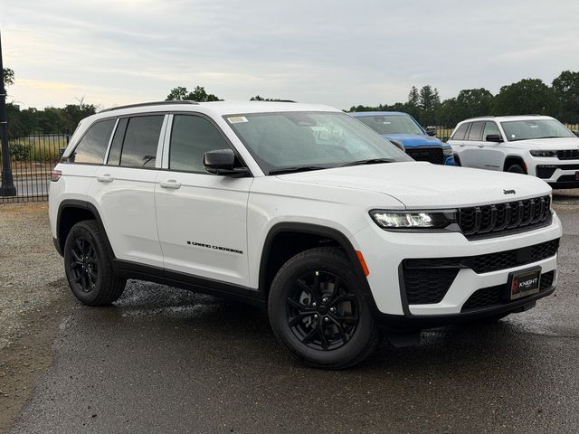 new 2026 Jeep Grand Cherokee car, priced at $36,930