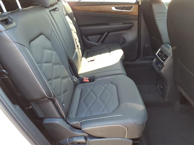 2026 Volkswagen Atlas - Image 22