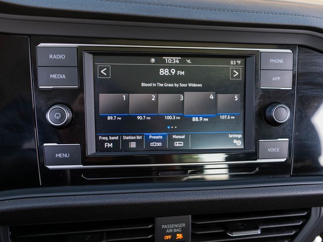 Used 2023 Volkswagen Jetta Sedan