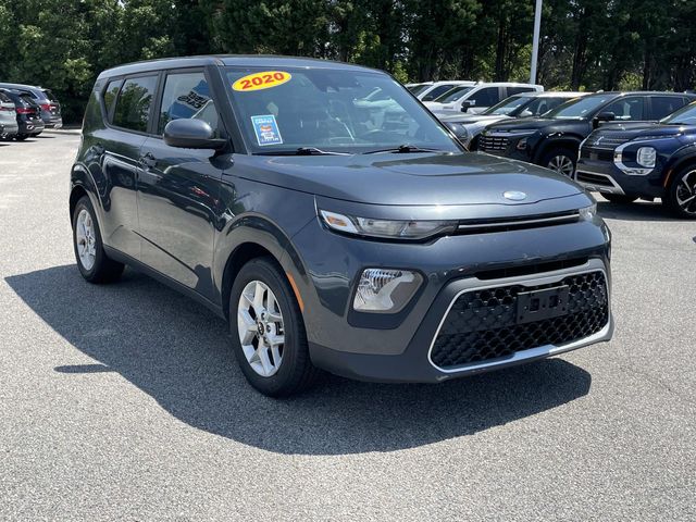 Gray 2020 Kia Soul SUV / Crossover Front-Wheel Drive Continuously Variable Transmission