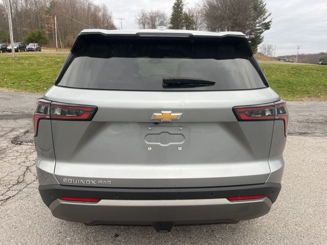 Used 2025 Gray Chevrolet LT image 7