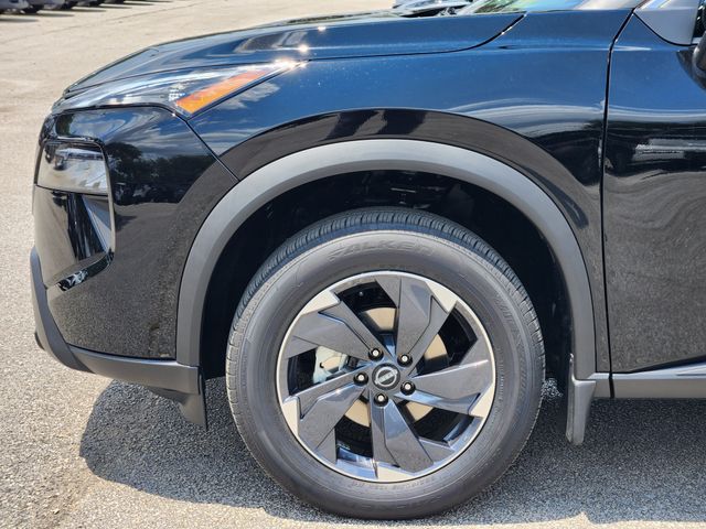2026 Nissan Rogue SV photo 4