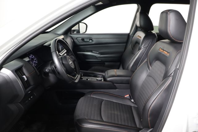 NissanPathfinder14