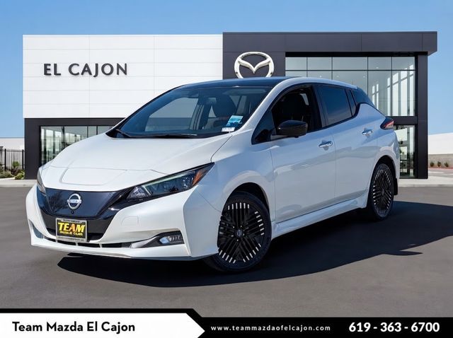 2024 Nissan LEAF SV Plus FWD