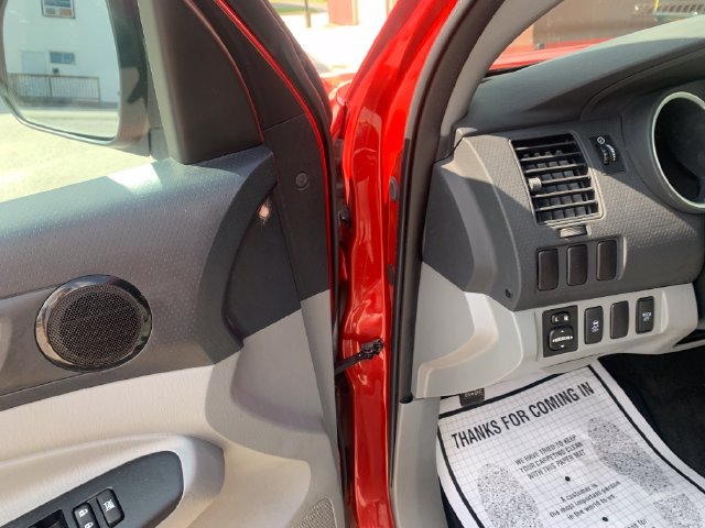 Used 2014 Toyota Tacoma Truck