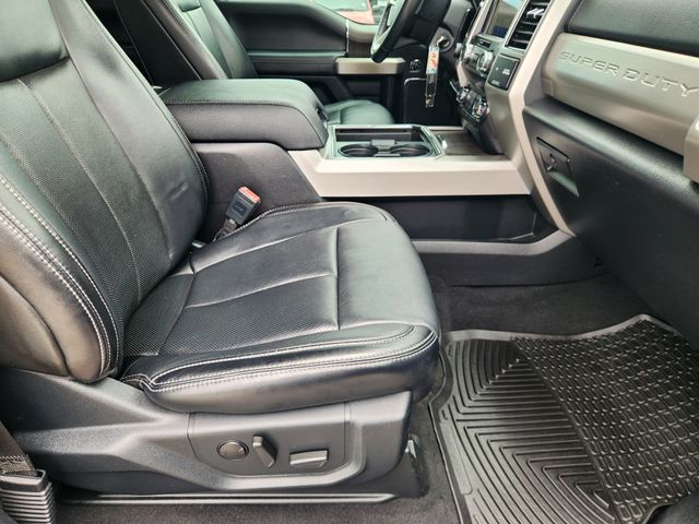 2020 Ford F-250SD Lariat Black at Autostrade