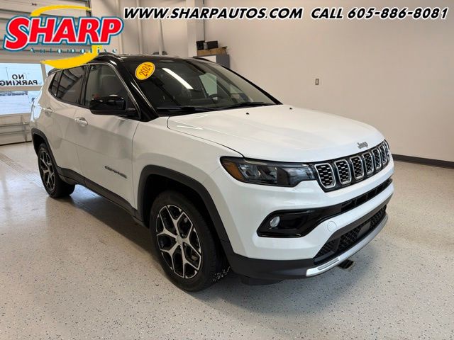 Bright White Clearcoat 2024 Jeep Compass SUV / Crossover Four-Wheel Drive 8-Speed Automatic