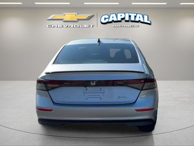 Used 2023  Honda Sport image 5
