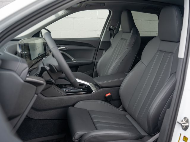 New 2026 White Audi 2.0T Premium Plus image 8