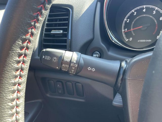 Certified Used 2024  Mitsubishi 2.0 LE image 33