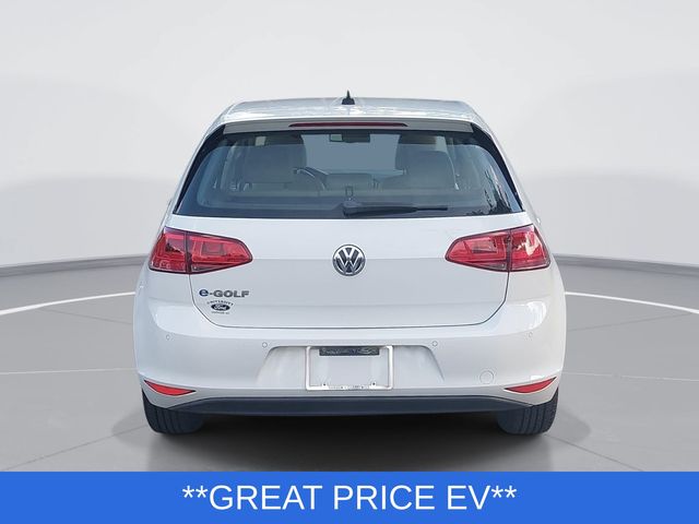 Used 2015 White Volkswagen SEL Premium image 4