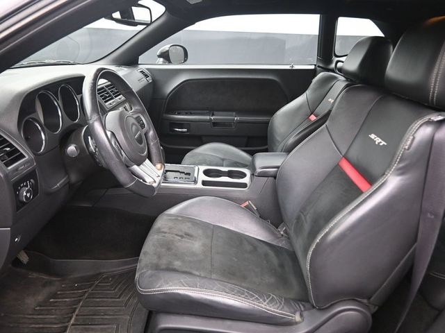 2013 Dodge Challenger SRT8 - 8