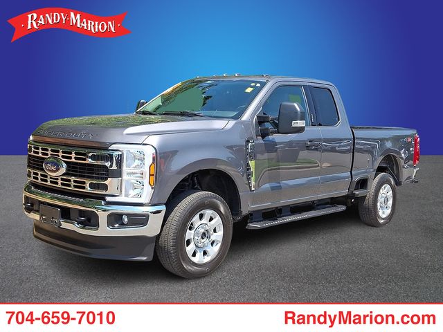 Gray Metallic 2024 Ford F-250 Super Duty Pickup Truck Four-Wheel Drive Automatic