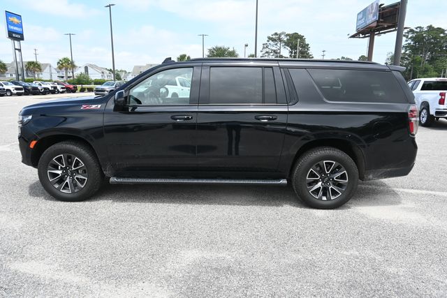 2022 Chevrolet Suburban Z71 photo