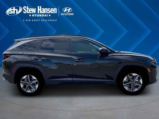 New 2026 Black Hyundai SEL image 9