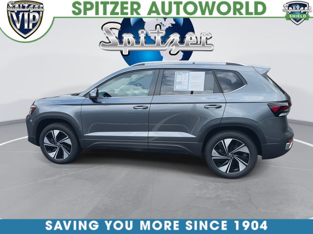 Certified Used 2025 Gray Volkswagen 1.5T SE image 6