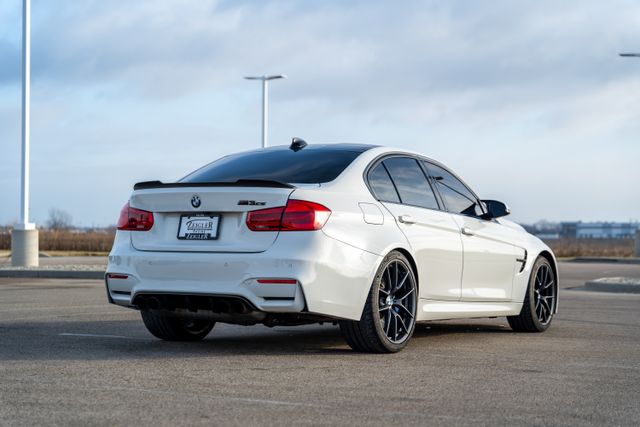 2018 BMW M3 CS 7