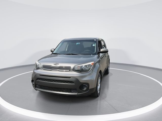 Used 2017 Gray Kia Base image 4