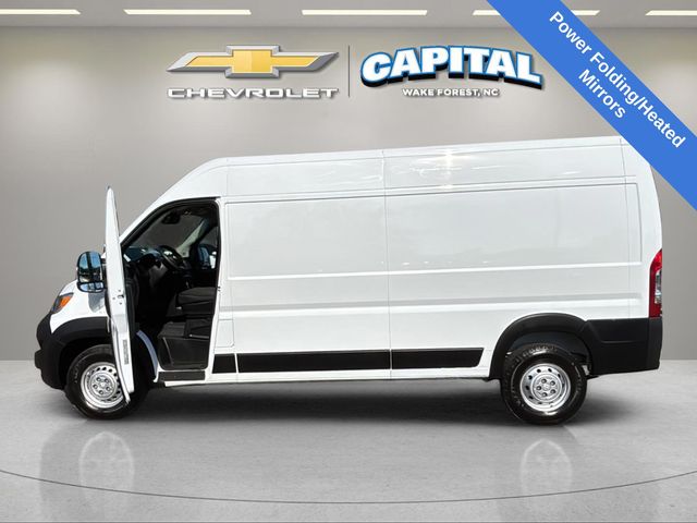 Used 2025 White Ram High Roof image 9