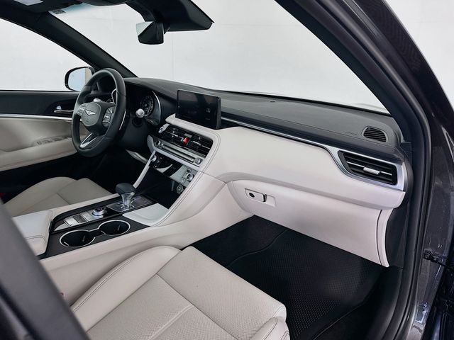 Thumbnail: 2025 Genesis G70 - 30
