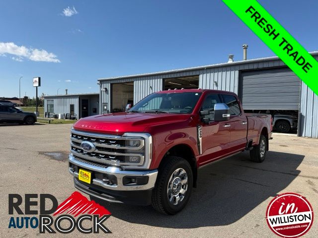  2024 Ford F-250 Super Duty Lariat Crew Cab 4WD   