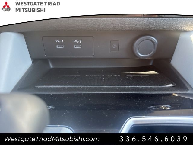 MitsubishiOutlander23