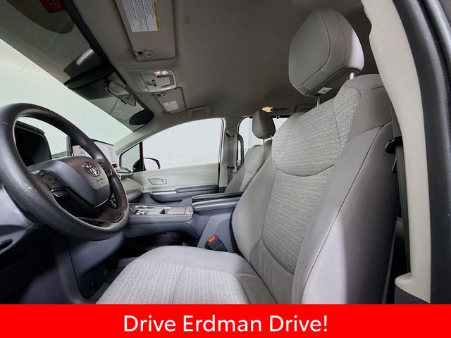 Used 2023 Toyota Sienna Van