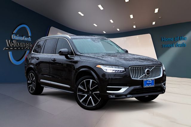 2023 Volvo XC90 B6 Plus Bright Theme 7-Passenger AWD