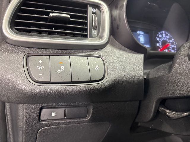 2019 Kia Sorento LX photo