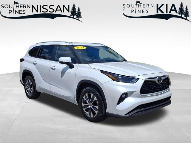 Pearl 2023 Toyota Highlander SUV / Crossover Front-Wheel Drive 8-Speed Automatic