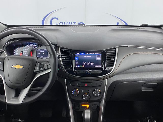 2022 Chevrolet Trax LT photo