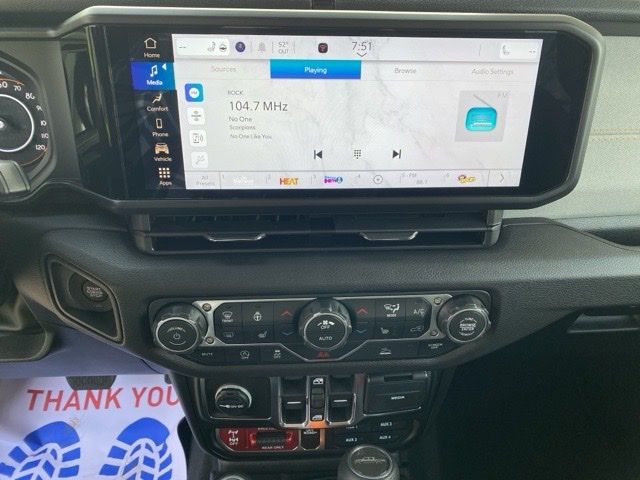 2026 Jeep Gladiator Willys - Granite Crystal Metallic Clearcoat exterior view 16