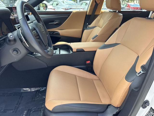 Used 2024 Lexus ES Sedan