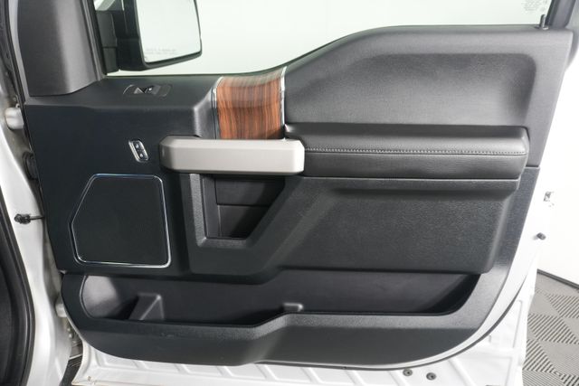 Used 2017 Silver Ford Lariat image 39