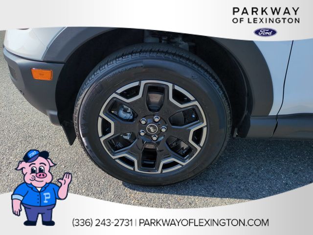 New 2026 White Ford Outer Banks image 10