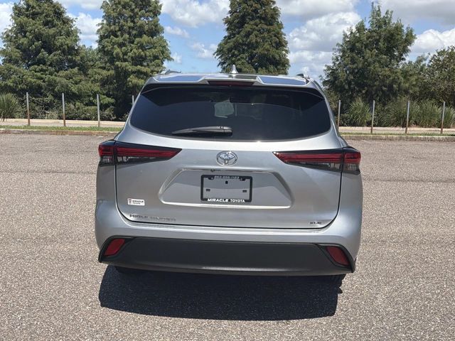Used 2023 Toyota Highlander SUV