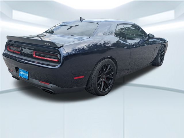 Challenger SRT Hellcat