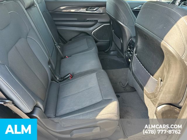 Used 2021 Silver Jeep Laredo image 17
