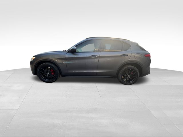 2019 Alfa Romeo Stelvio Ti Sport 6